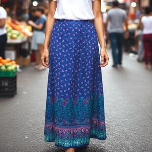 Truth Women's size M Blue Pink Paisley Floral pattern Maxi Skirt lightweight